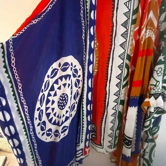 FARM Rio Multicolor Patterned Tunic - Picture 6 of 6